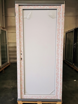 PVC DEUR VOL PANEEL VLAK WIT 980 x 2100mm RECHTS