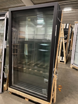 PVC VAST RAAM ZWART 1200 x 2100mm