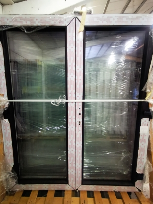 PVC DUBBELE DEUR VOL GLAS ZWART 1800 x 2100mm LINKS