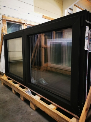 PVC DRAAI-KIEPRAAM 2 VLEUGELS ZWART 2000 x 1000mm RECHTS